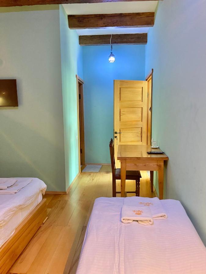 Guest House Savane Γκόρι Εξωτερικό φωτογραφία